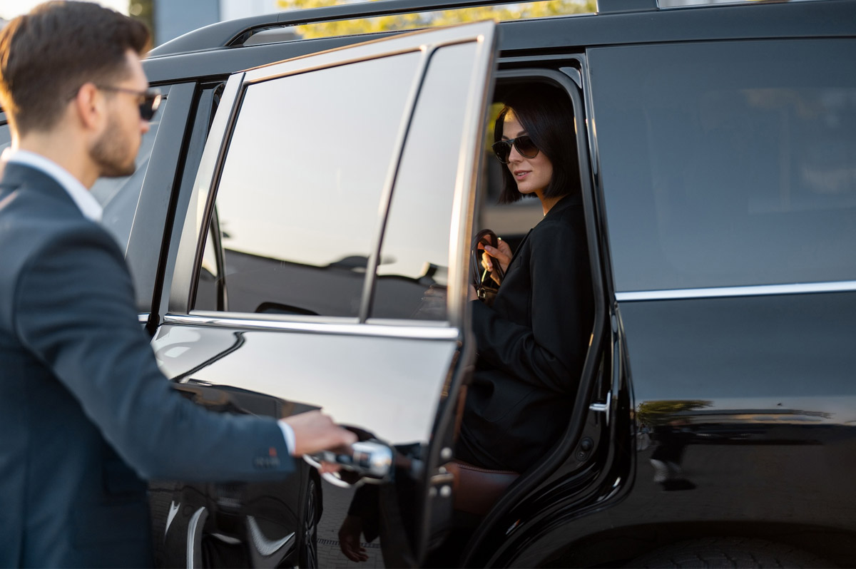 The Ultimate Guide to Limo and Car Services from Hoboken to LaGuardia Airport
