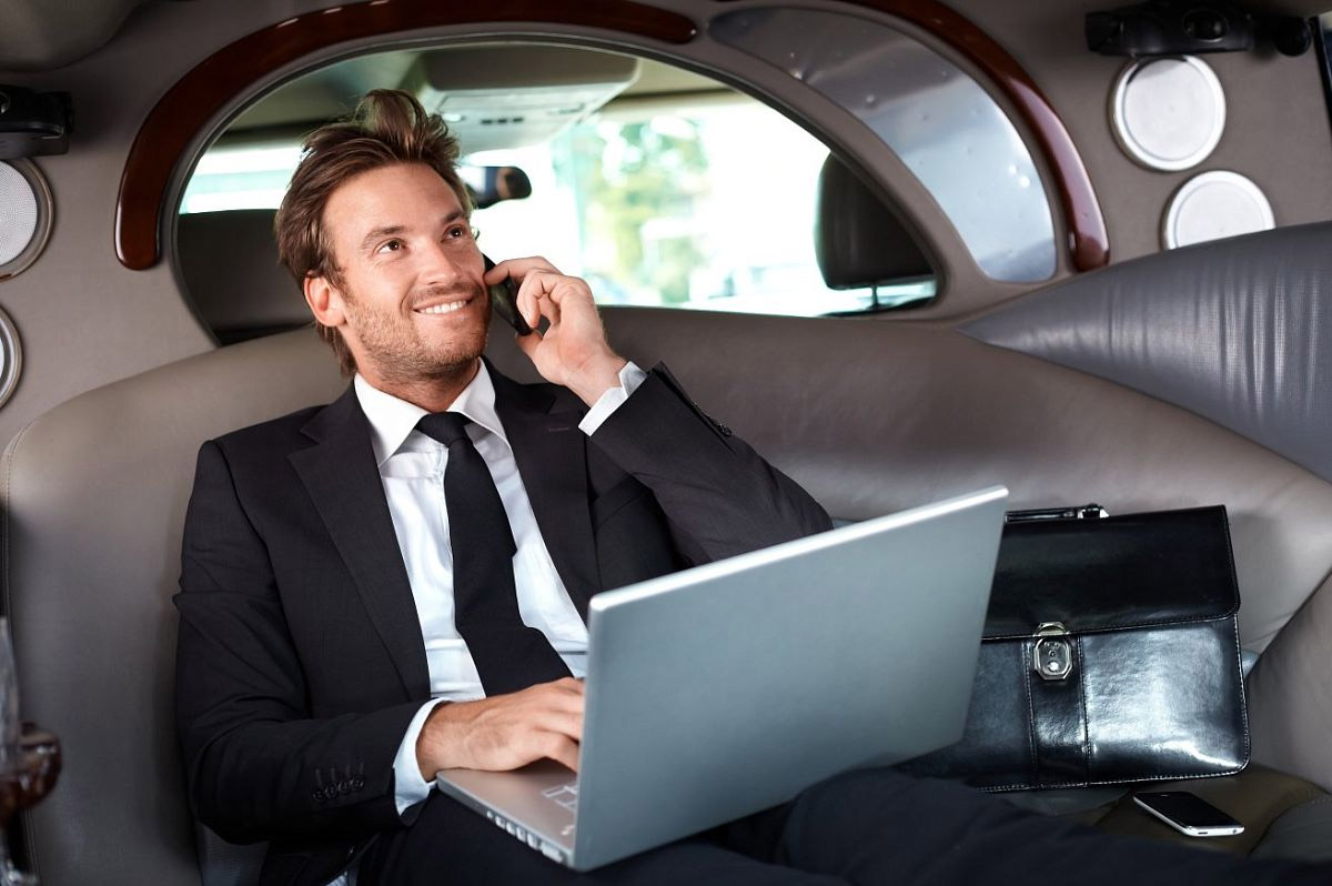 Luxury Limo & Airport Transfers in New Jersey for FIFA World Cup 2026 Visitors Luxury Limo & Airport Transfers in New Jersey for FIFA World Cup 2026 Visitors